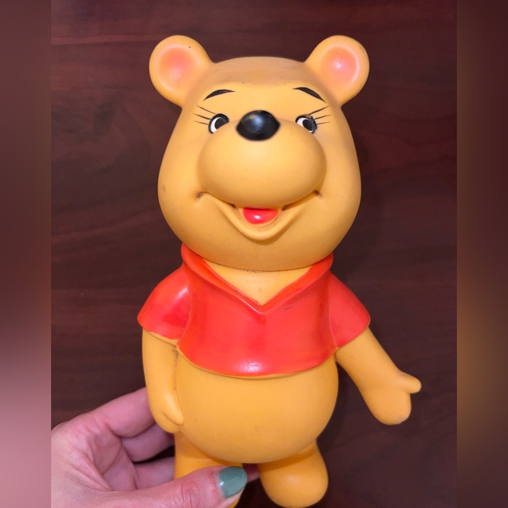 Vintage Walt Disney Winnie The Pooh Large Figure 8”